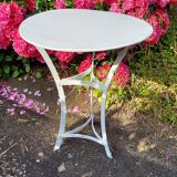 Iron garden coffee table / pedestal table