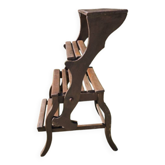 Chaise, escabeau de bibliothèque