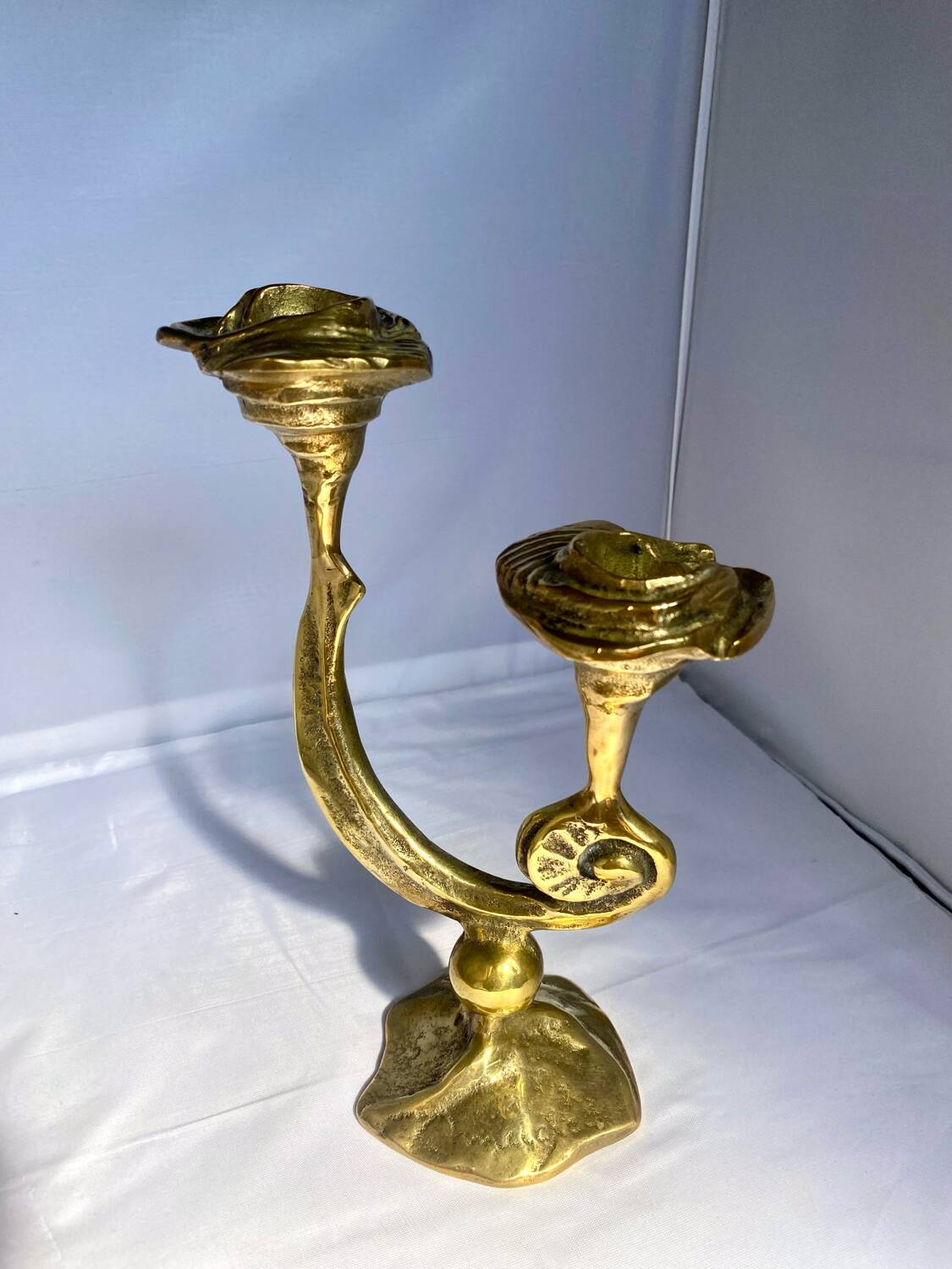 Amadeo sculptural bronze chandelier for Fondica