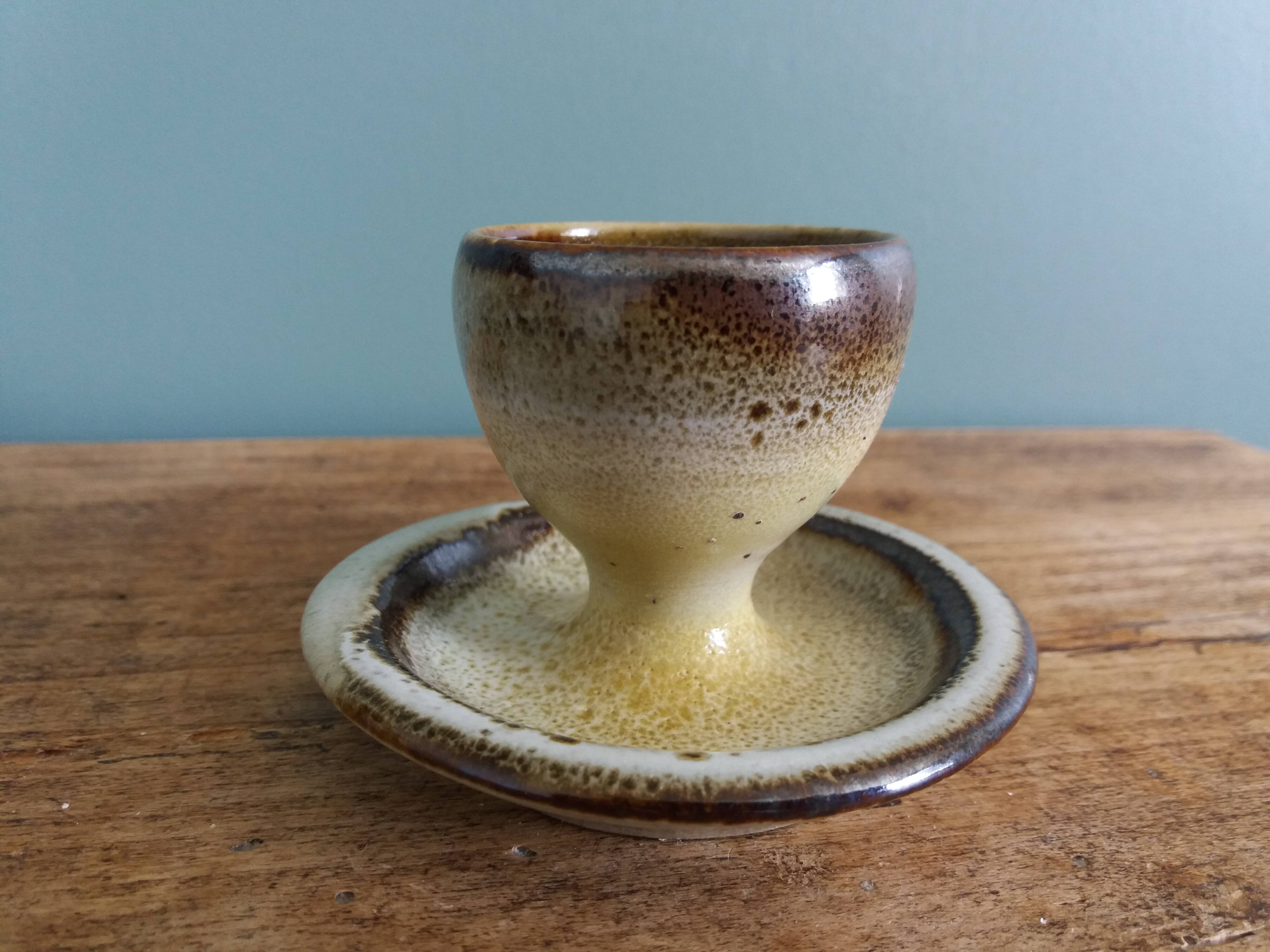 Sandstone bird egg cup signed Jean Marie Delahaye Malicornes