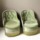Paire de fauteuils crapaud vintage