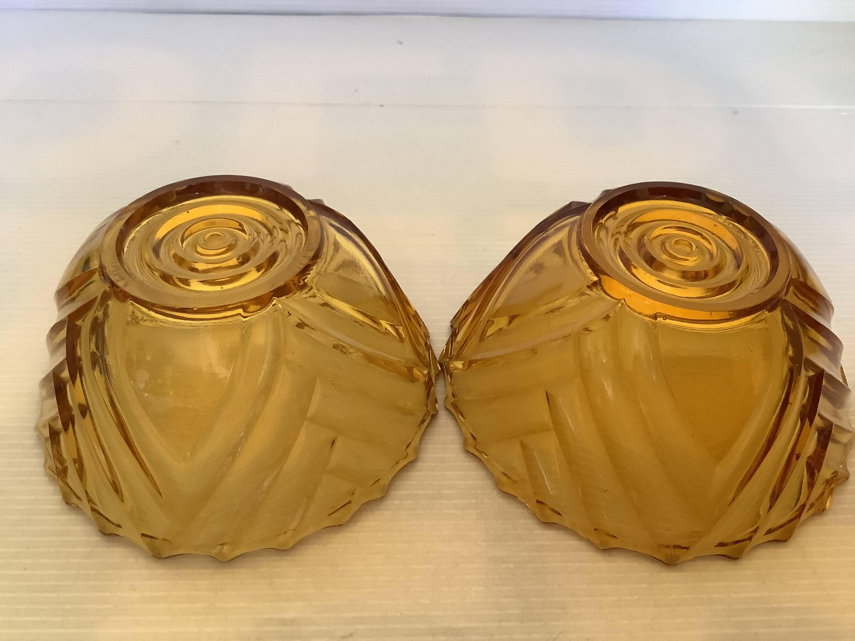 Two bowl cups pavilions Belgium Art Deco