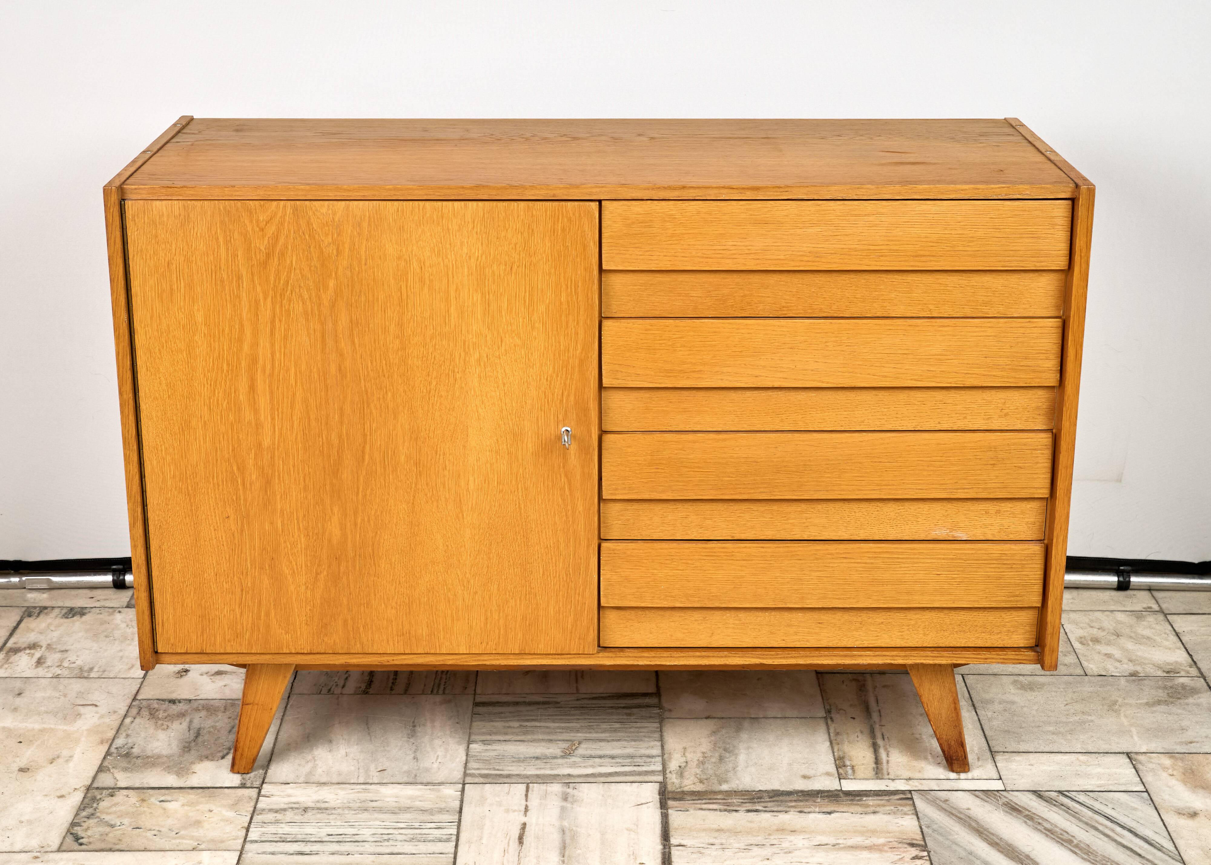 Vintage Sideboard U-458 by Jiří Jiroutek for Interiér Praha, 1960s