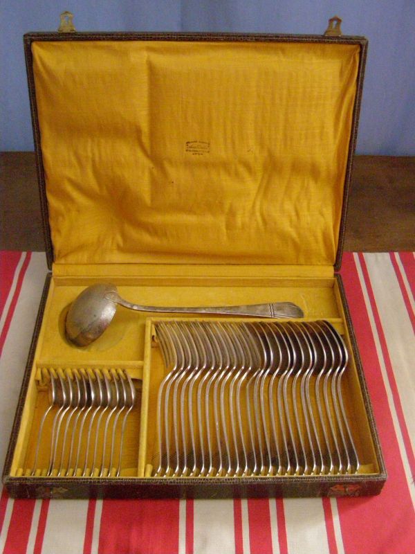 Argenterie " Bouillet Bourdelle" 36 pièces métal argenté Selency