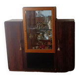 Art deco showcase