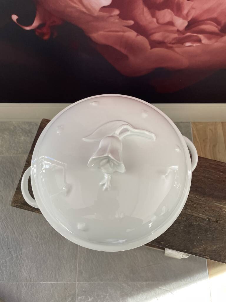 Lily of the Valley white soup tureen Lalique