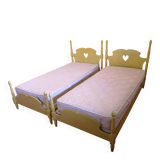 Pair of painted wooden twin beds