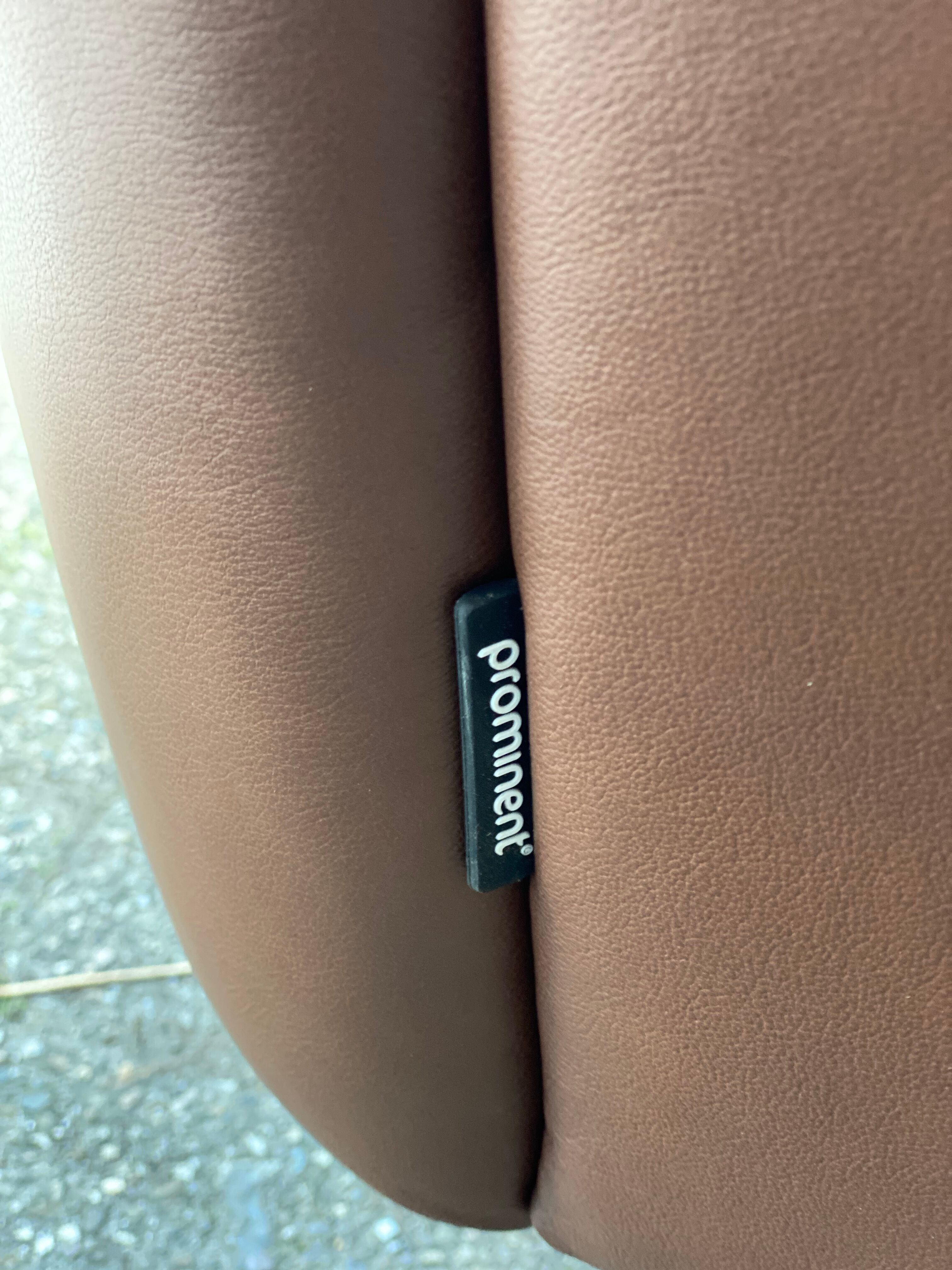 Vintage Leather Lounging Sofa by Prominent