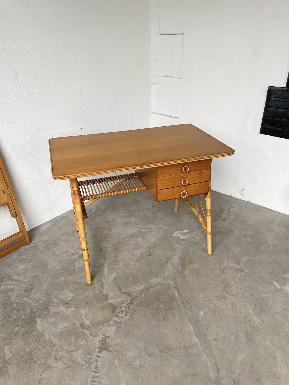 Bureau rotin Louis Sognot et sa chaise