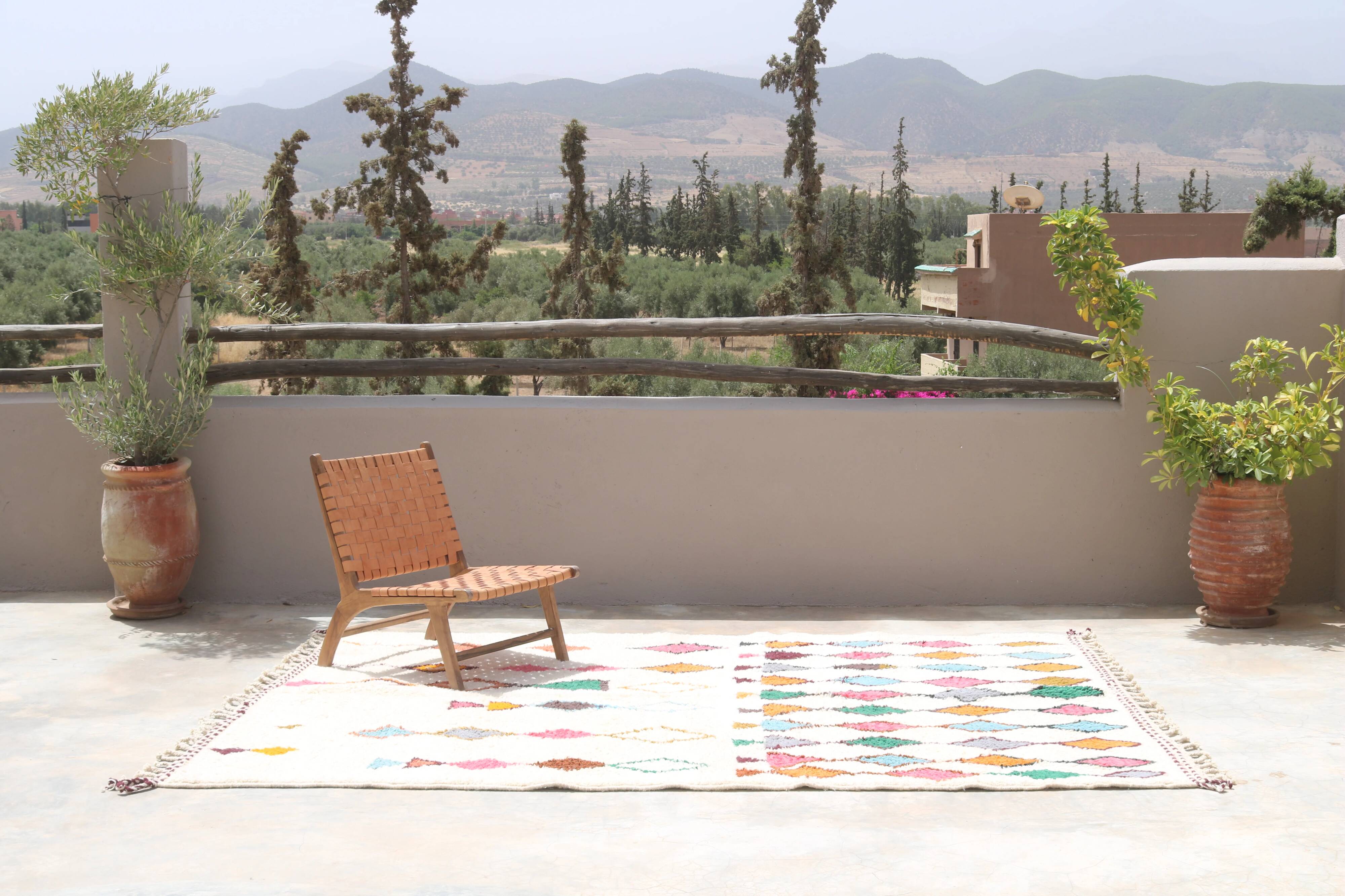 Large handmade colourful rug, 300 x 215 cm - G1075