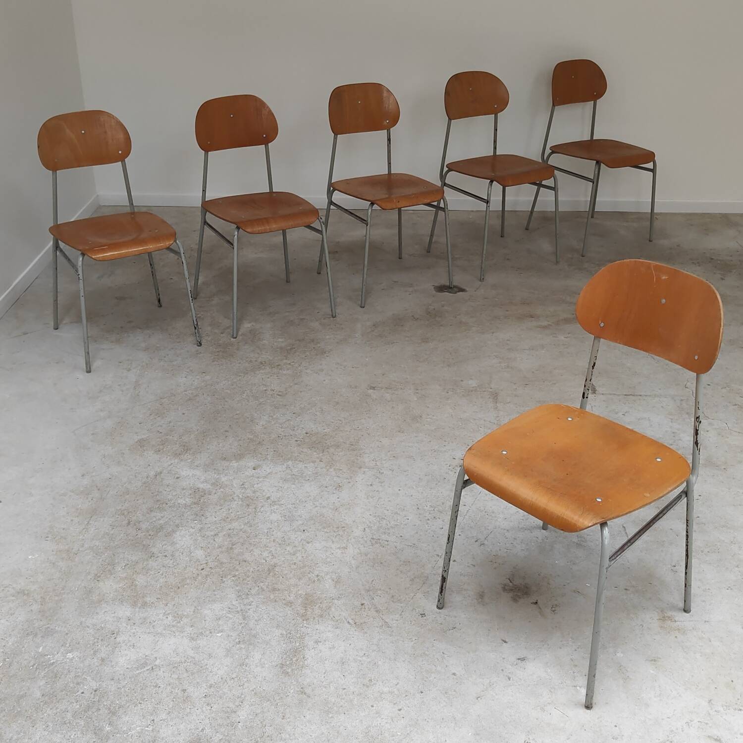 Set of 6 Czech school chairs from the 60s