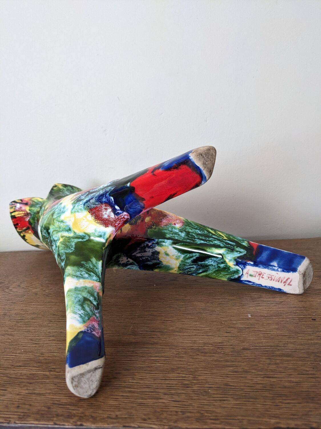 Vase tripode zoomorphe en céramique A. Dressinval