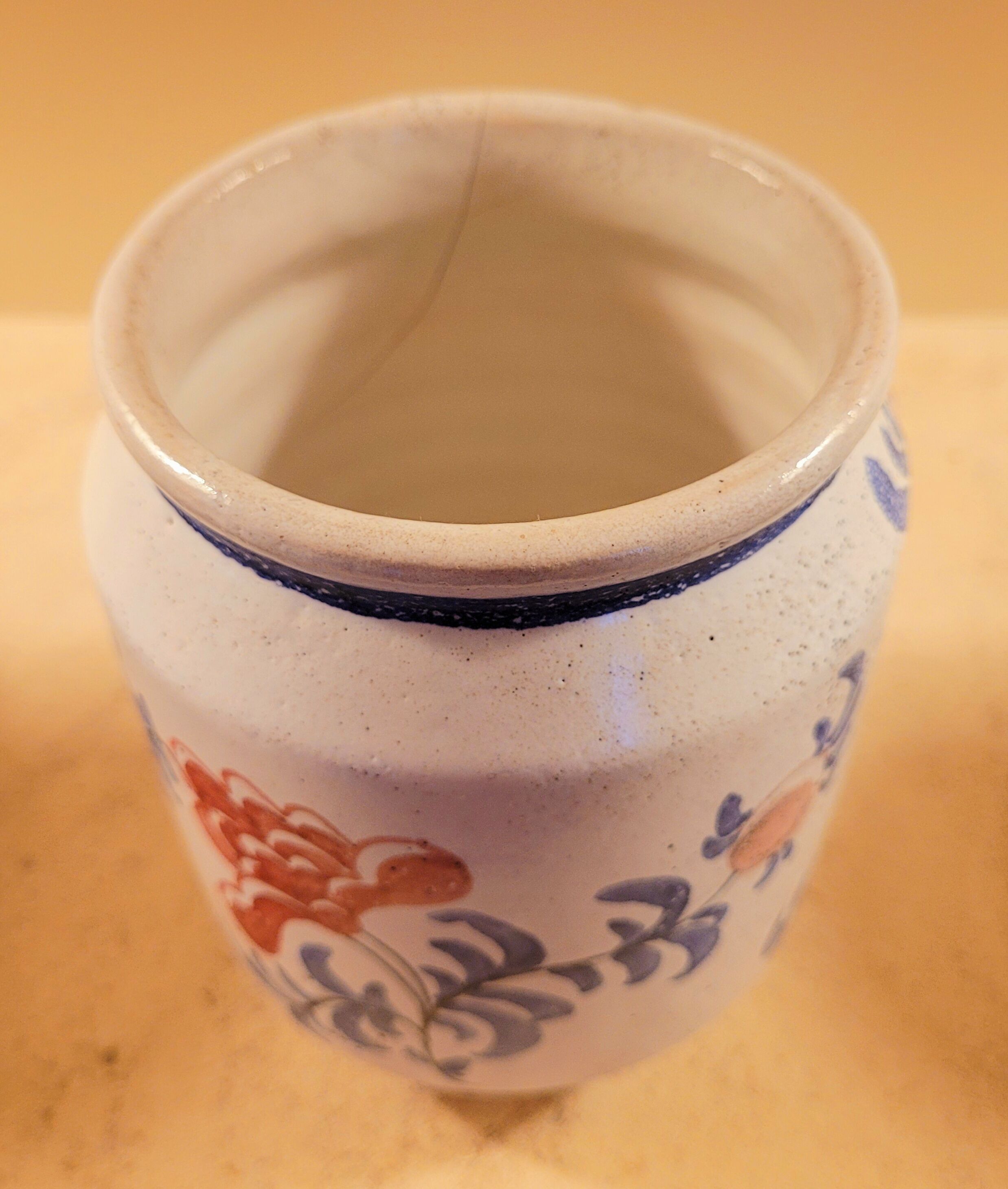 Ancien pot à pharmacie en faience vintage