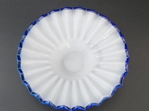 Vintage glass fruit bowl 1960
