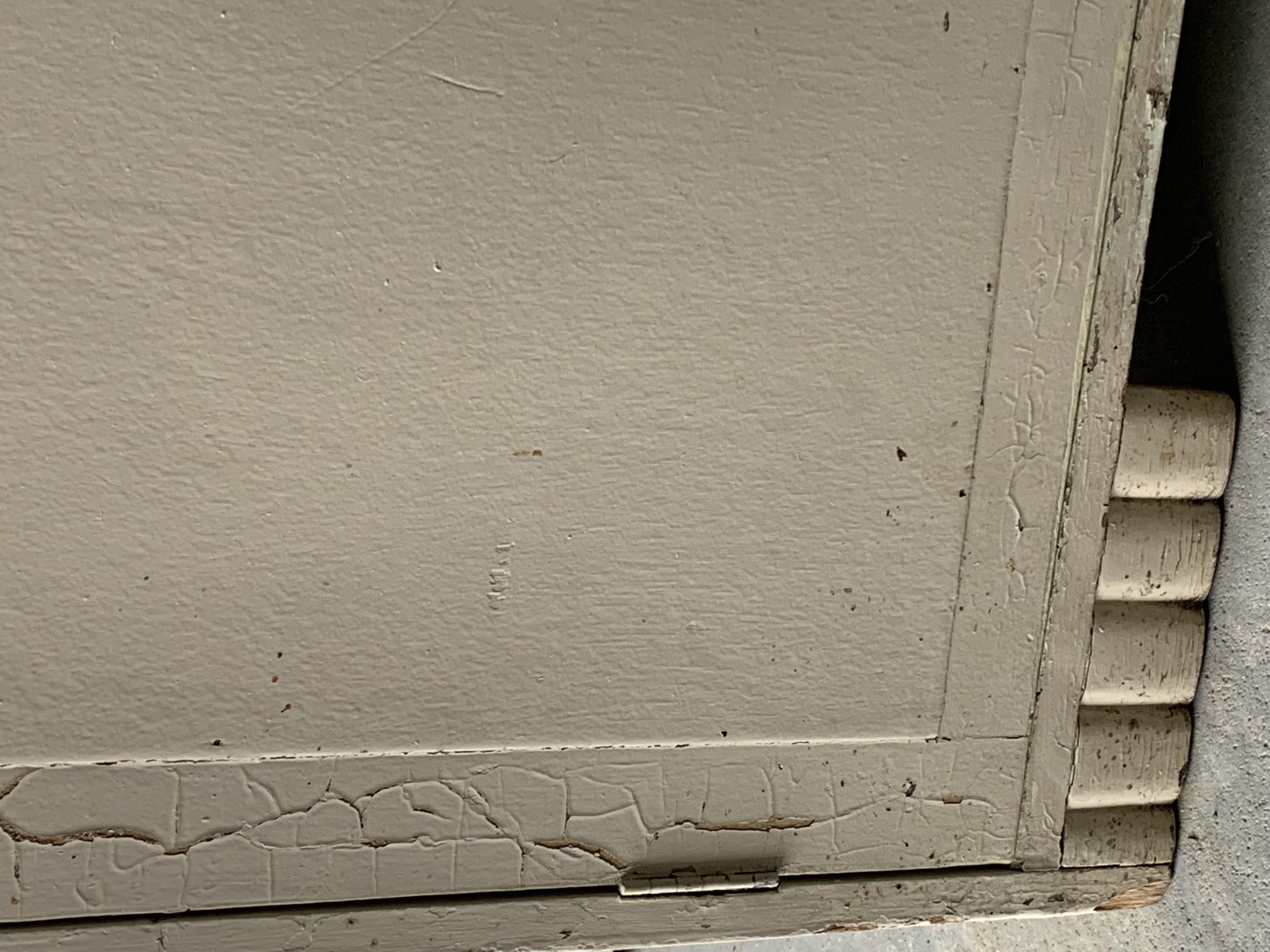 Buffet with elephant feet