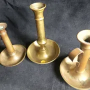 Set of 3 antique push-button bronze candlesticks from the Napoleonic III era.