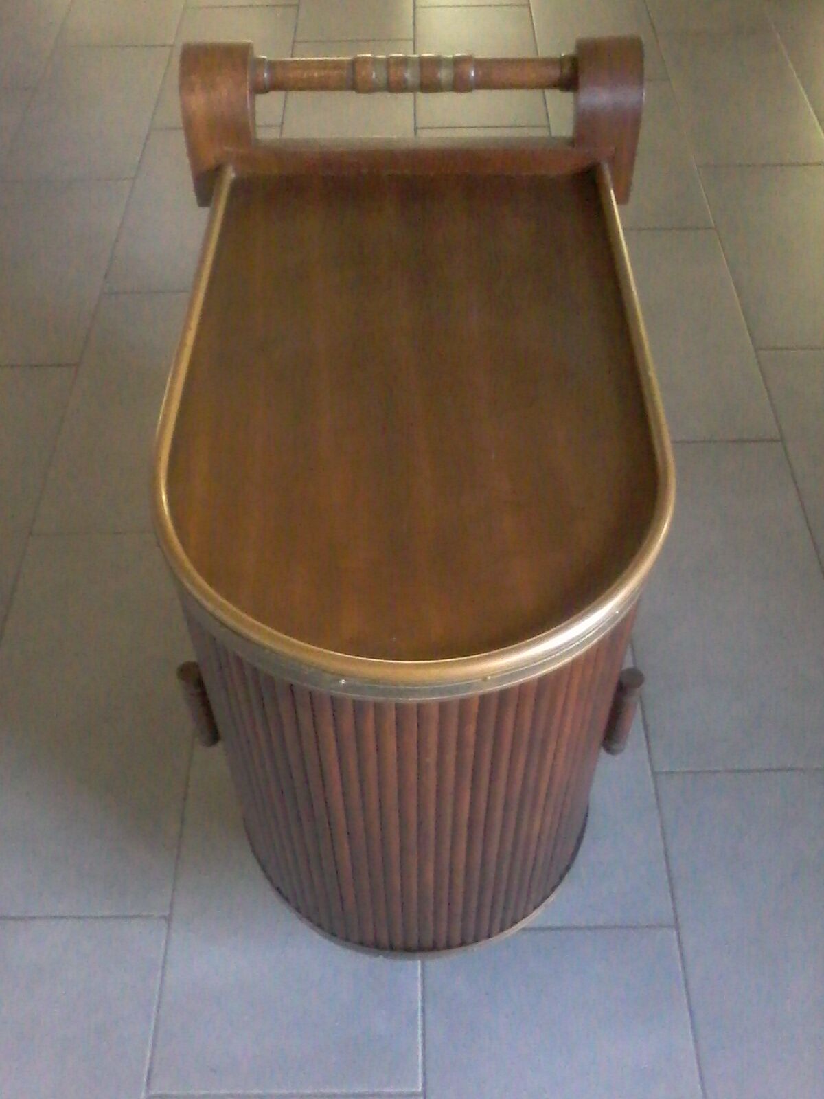 Rolling bar