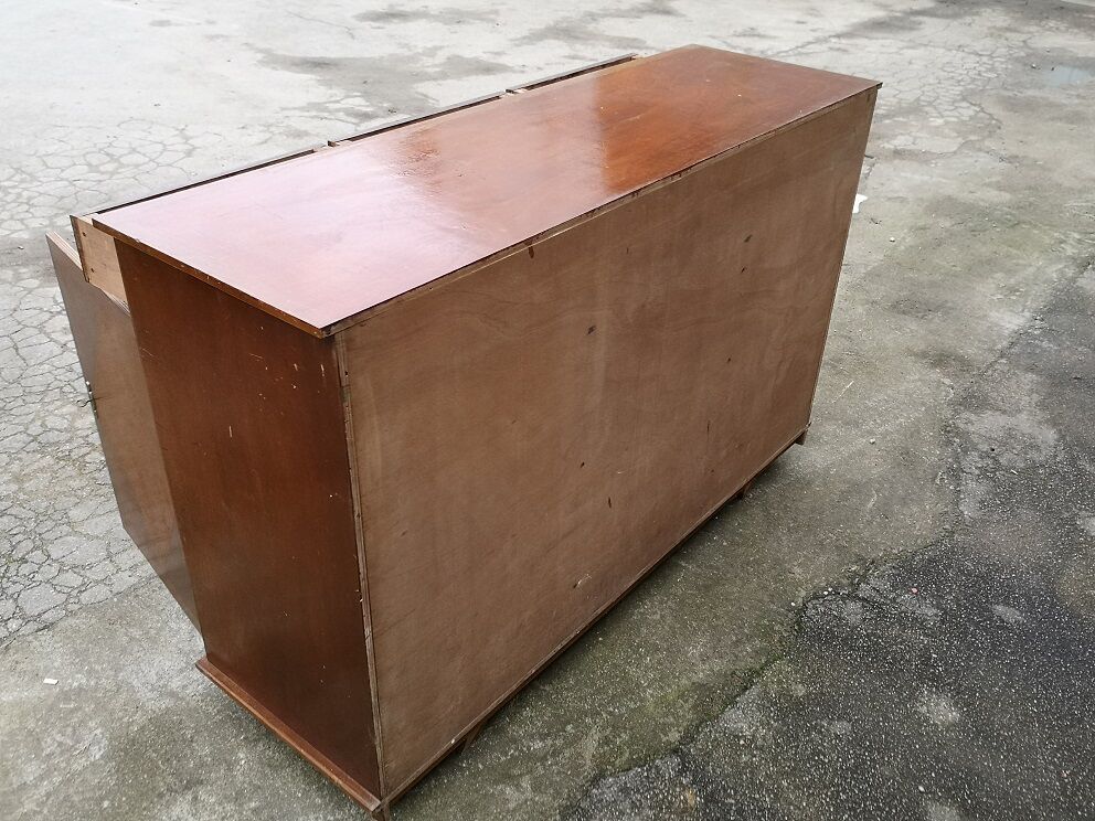 Buffet 3 portes 4 tiroirs 1950 mobilier d'art populaire