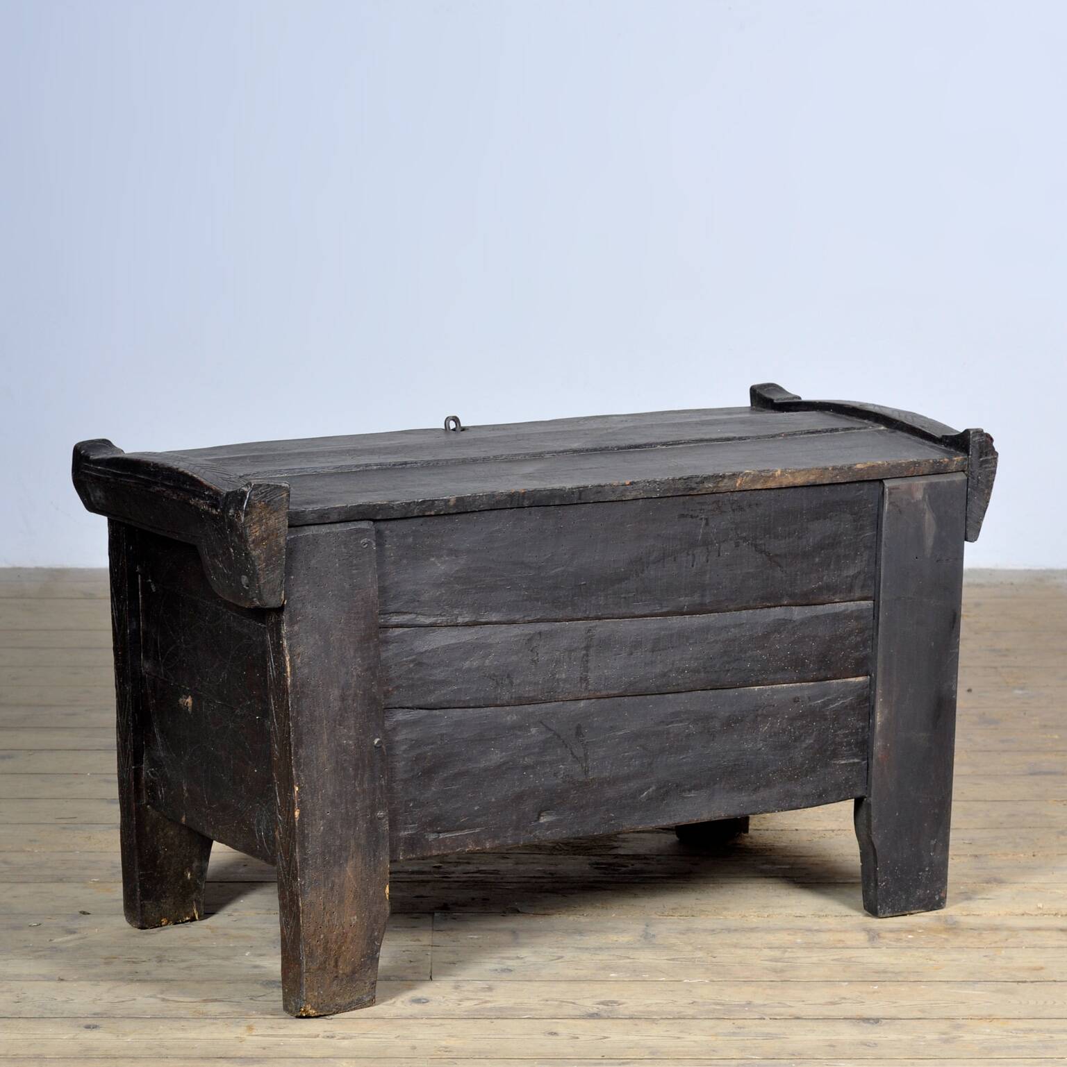 Antique shepherd’s chest, 1850s
