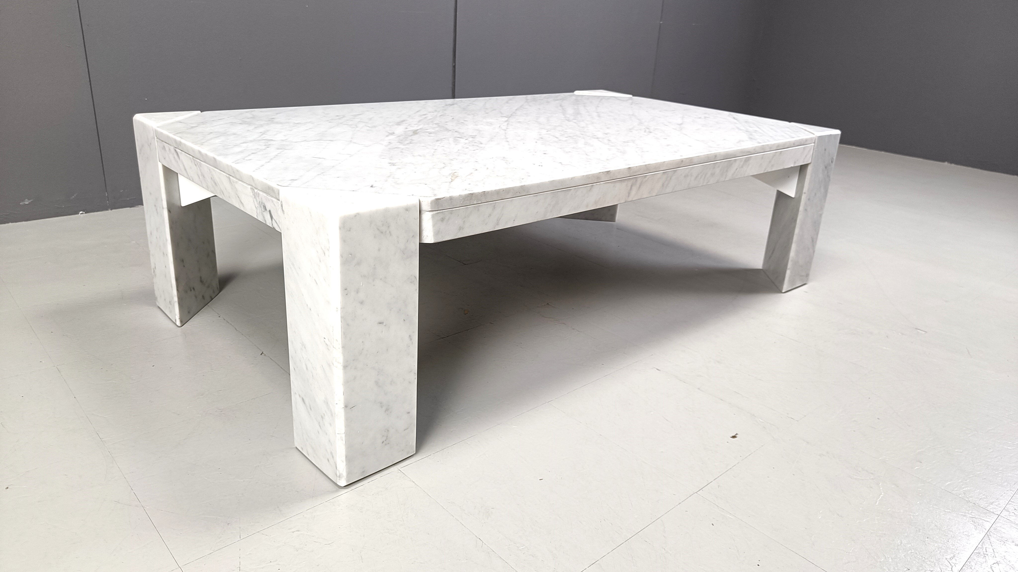 Vintage Italian marble coffee table, 1970s