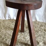 Brutalist tripod stool in solid oak mid. XXth