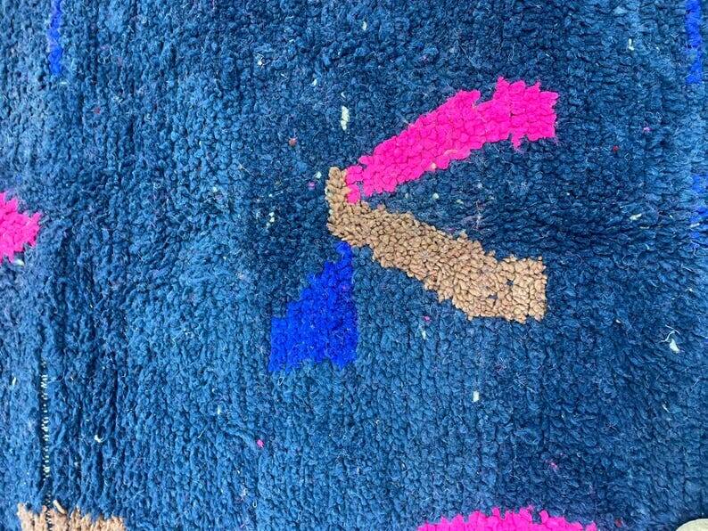 Moroccan Berber rug 250cm x 150cm