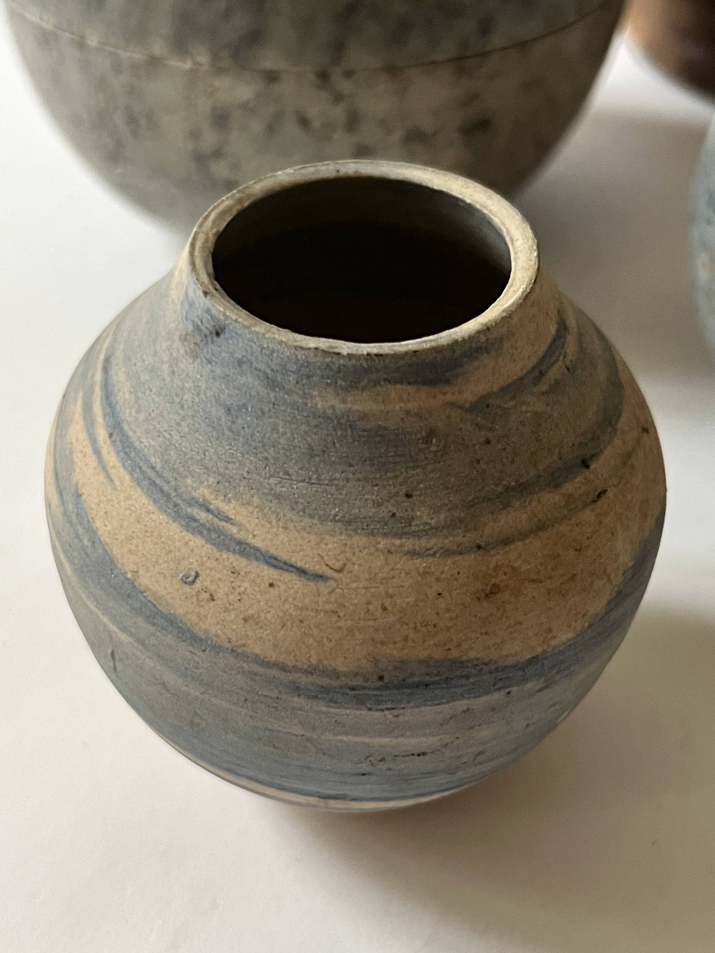 Set of 2 handmade ceramic vases