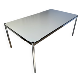 USM Haller desk in pearl grey laminate