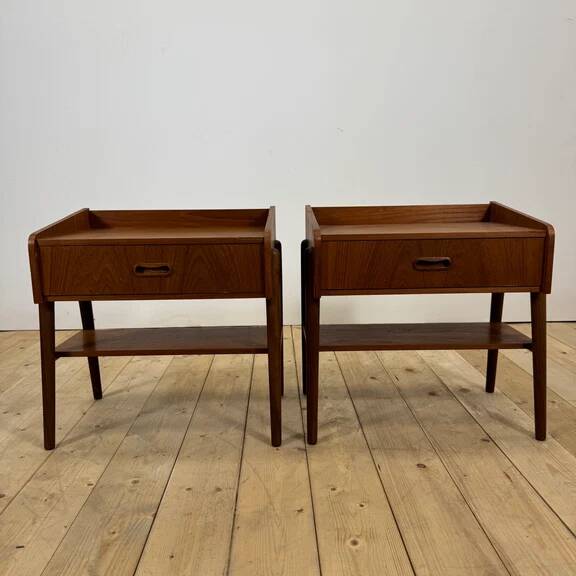 Paire de tables de chevet en teck danois, années 1960
