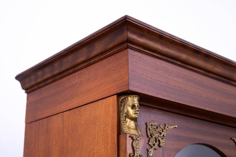 Elegant Empire bookcase, France, circa 1830.