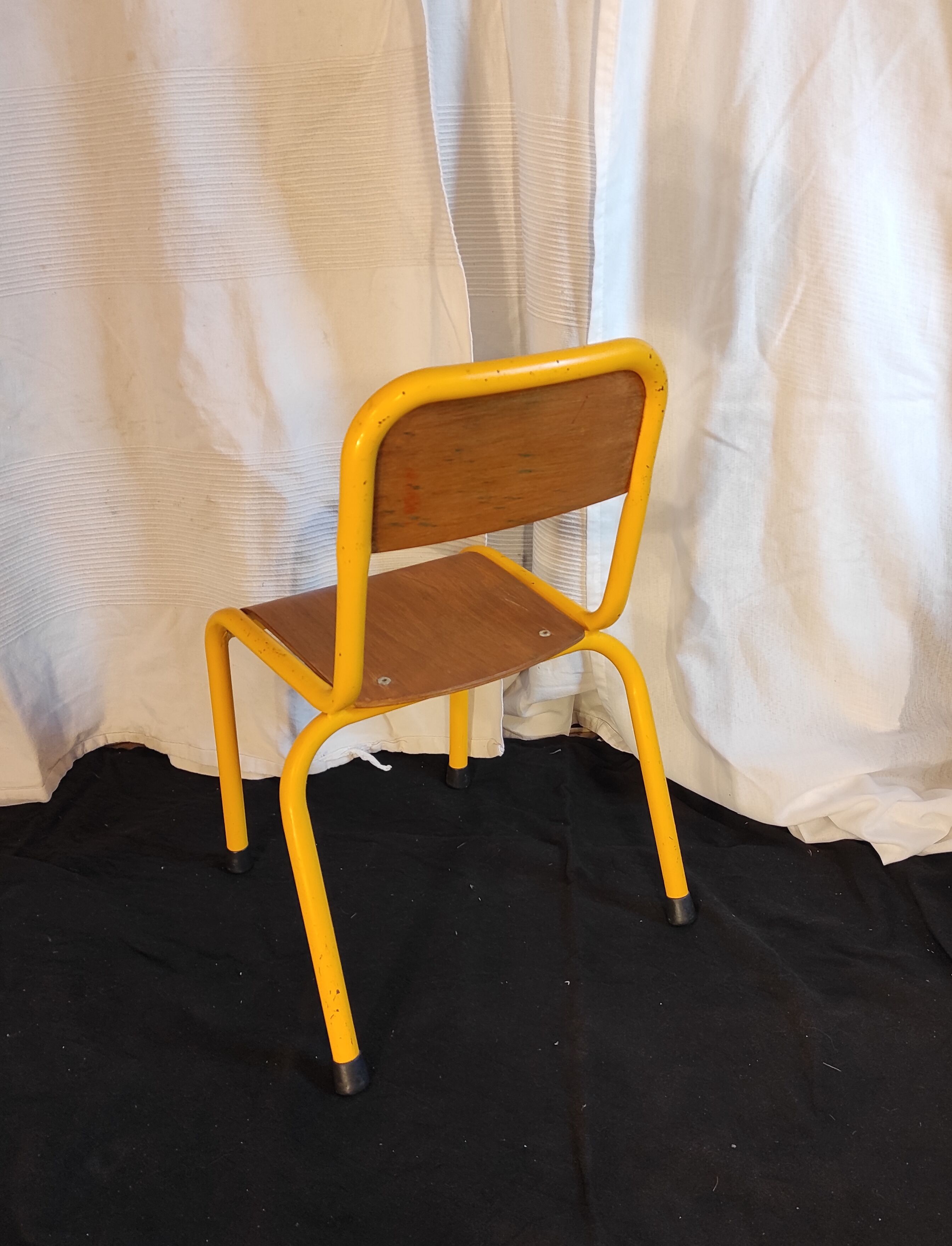Schoolboy chair