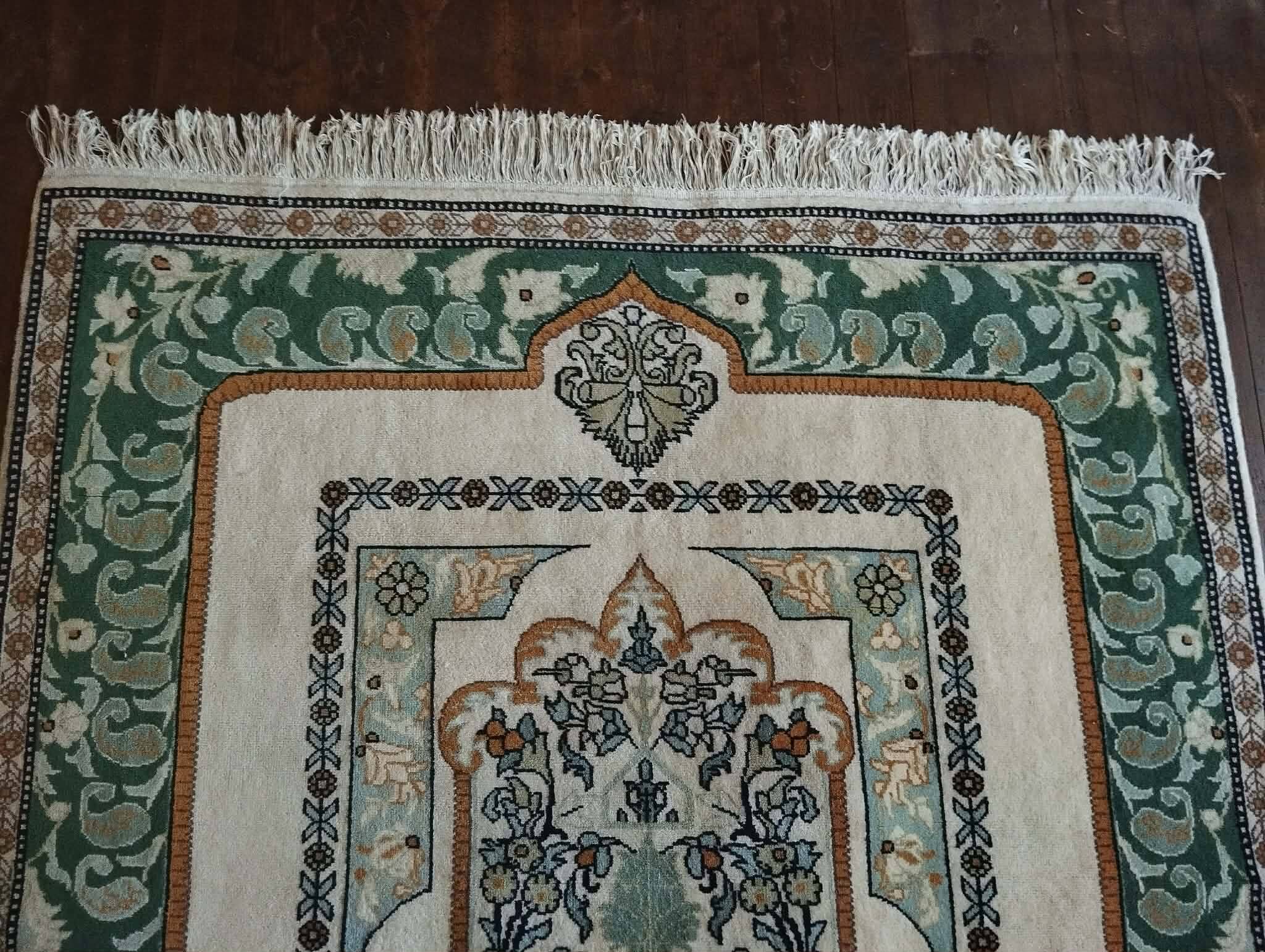 Handmade Kairouan Berber rug 240x173cm