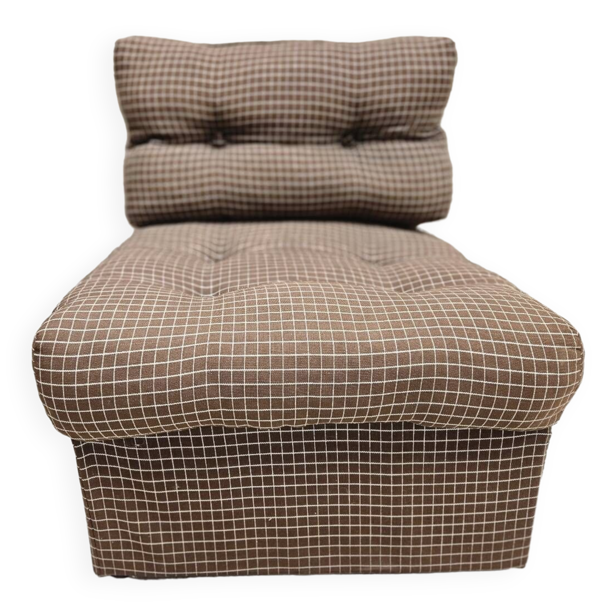 Vintage fireside chair 1970