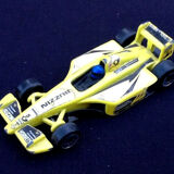 Voiture miniature  " collector " jordan buzzin hornets racing hot wheels (2000)