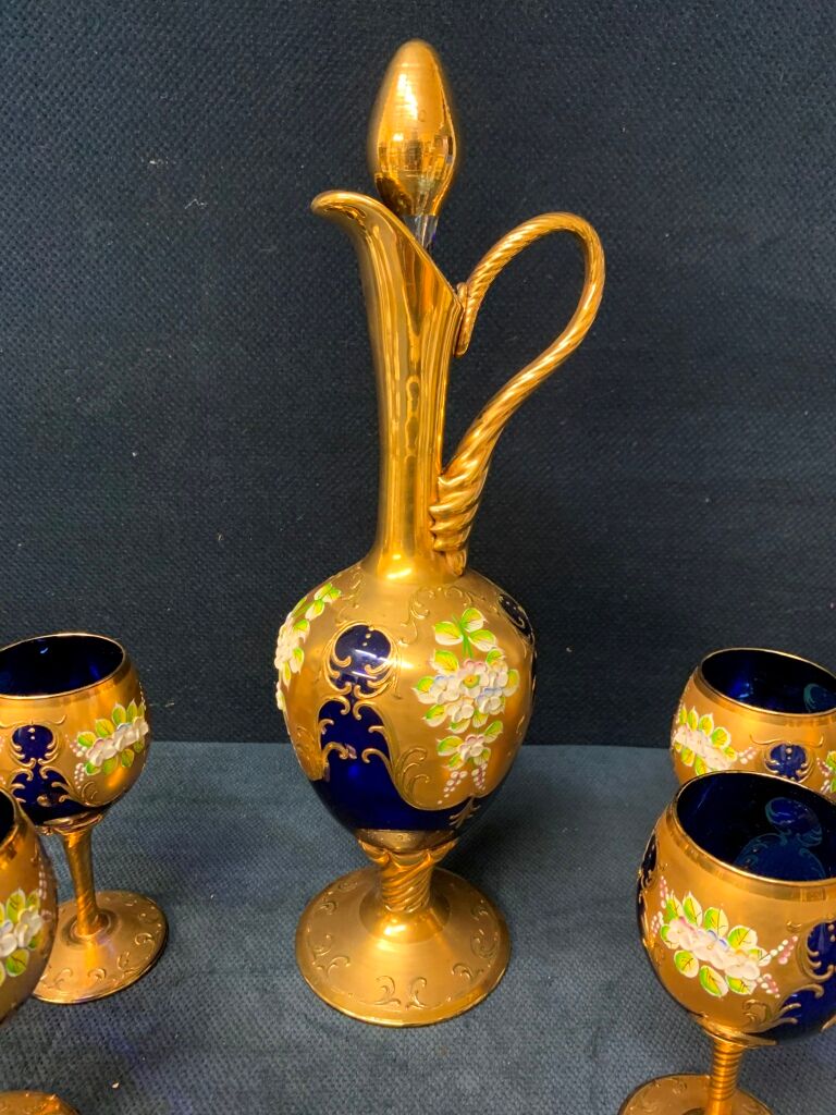 Murano glass decanter set with six wine glasses 24K Gold Leaf – Blue.