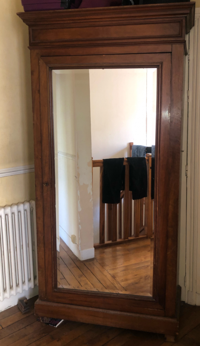 Armoire
