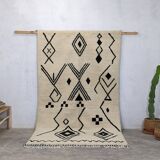 Moroccan Berber wool rug 255 x 150 cm