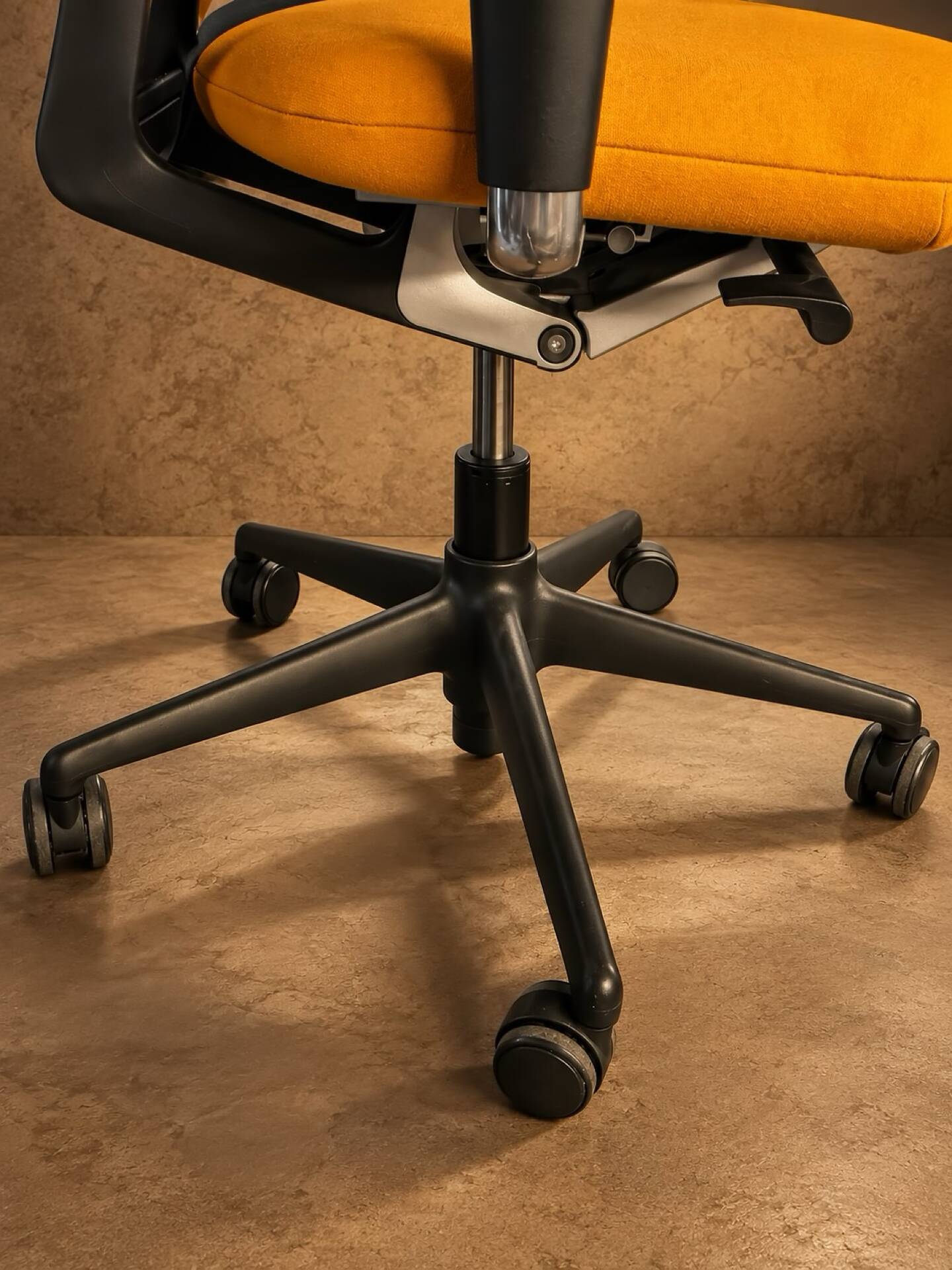 Vitra A.Meda office chair