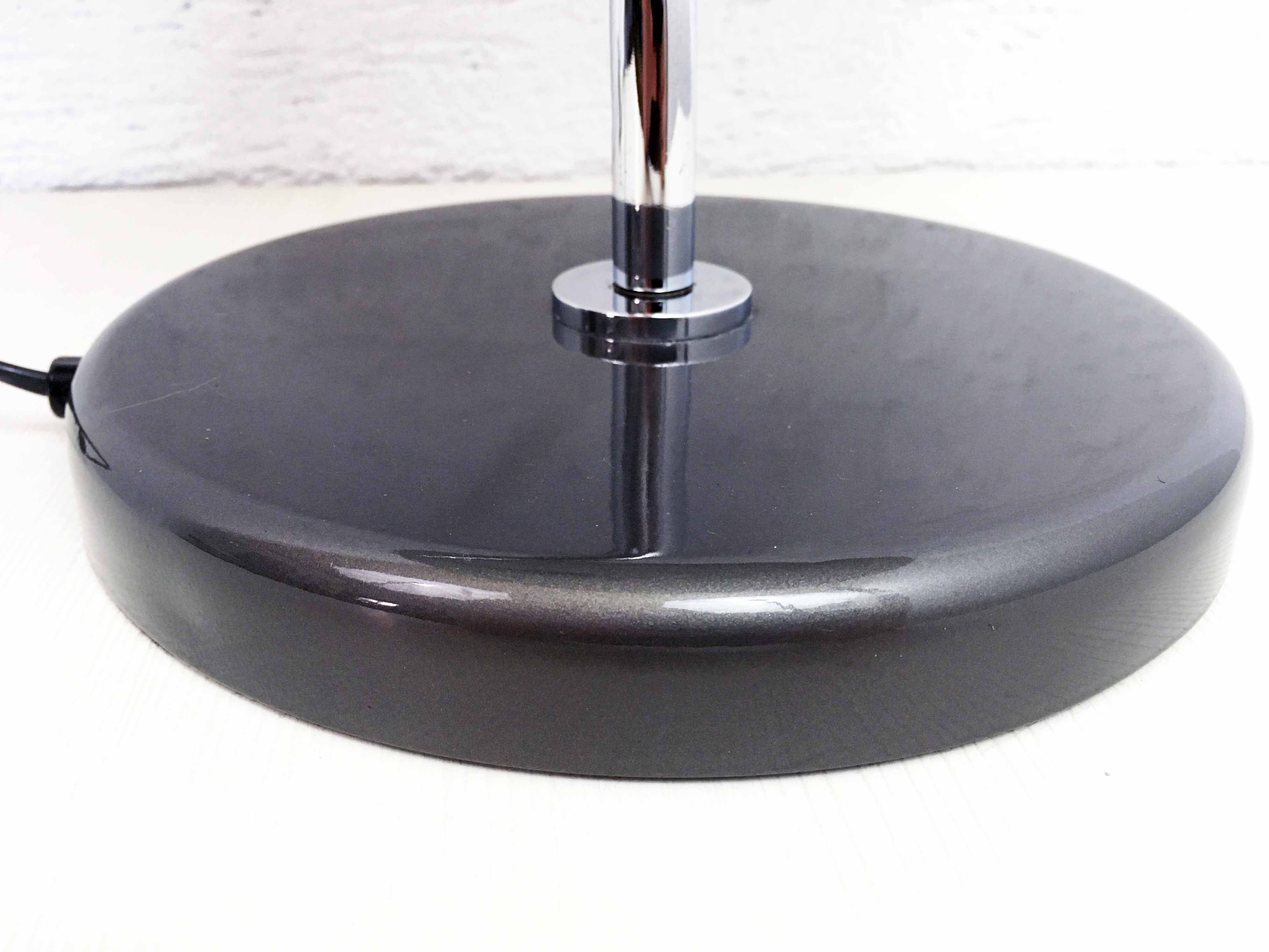 Belux design articulated lamp