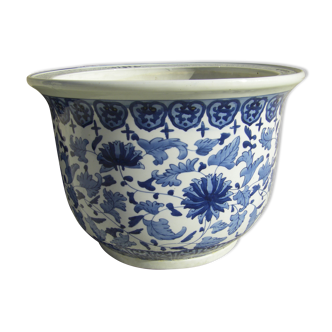 Chinese plant pot
