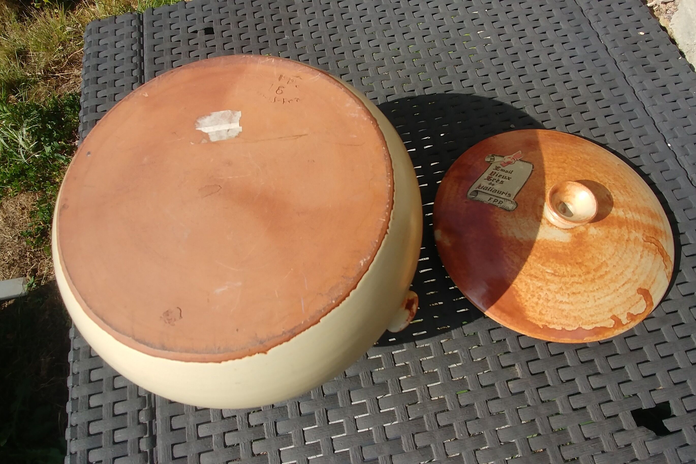 Soup bowl/table bin Vieux Grès de Vallauris F.P.P. Vintage