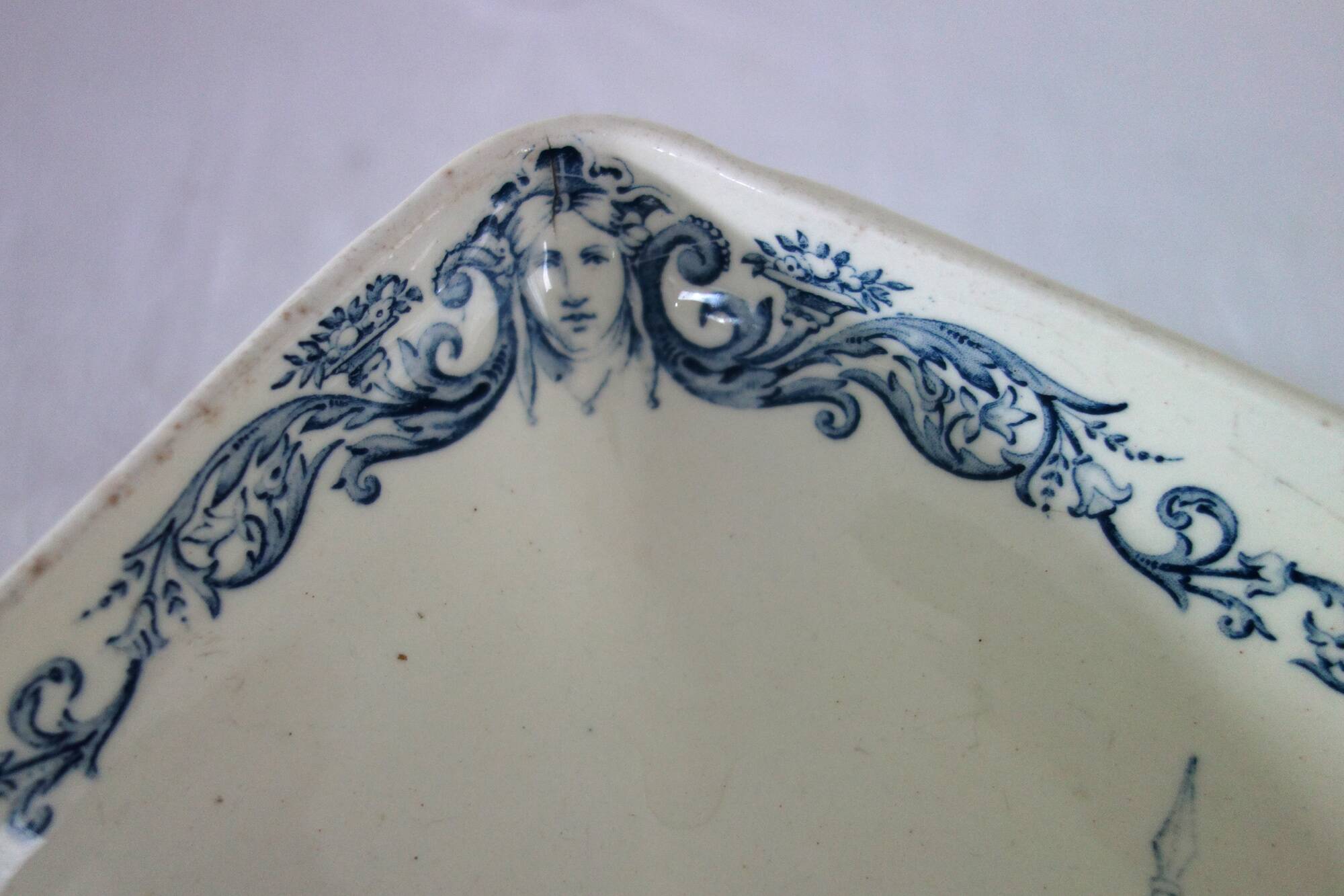 Small Renaissance earthenware compote dish, Clairefontaine JS & Cie, 19th century.