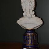 Busts of Louis XVI & Marie-Antoinette in biscuit, early 20th century H 37cm