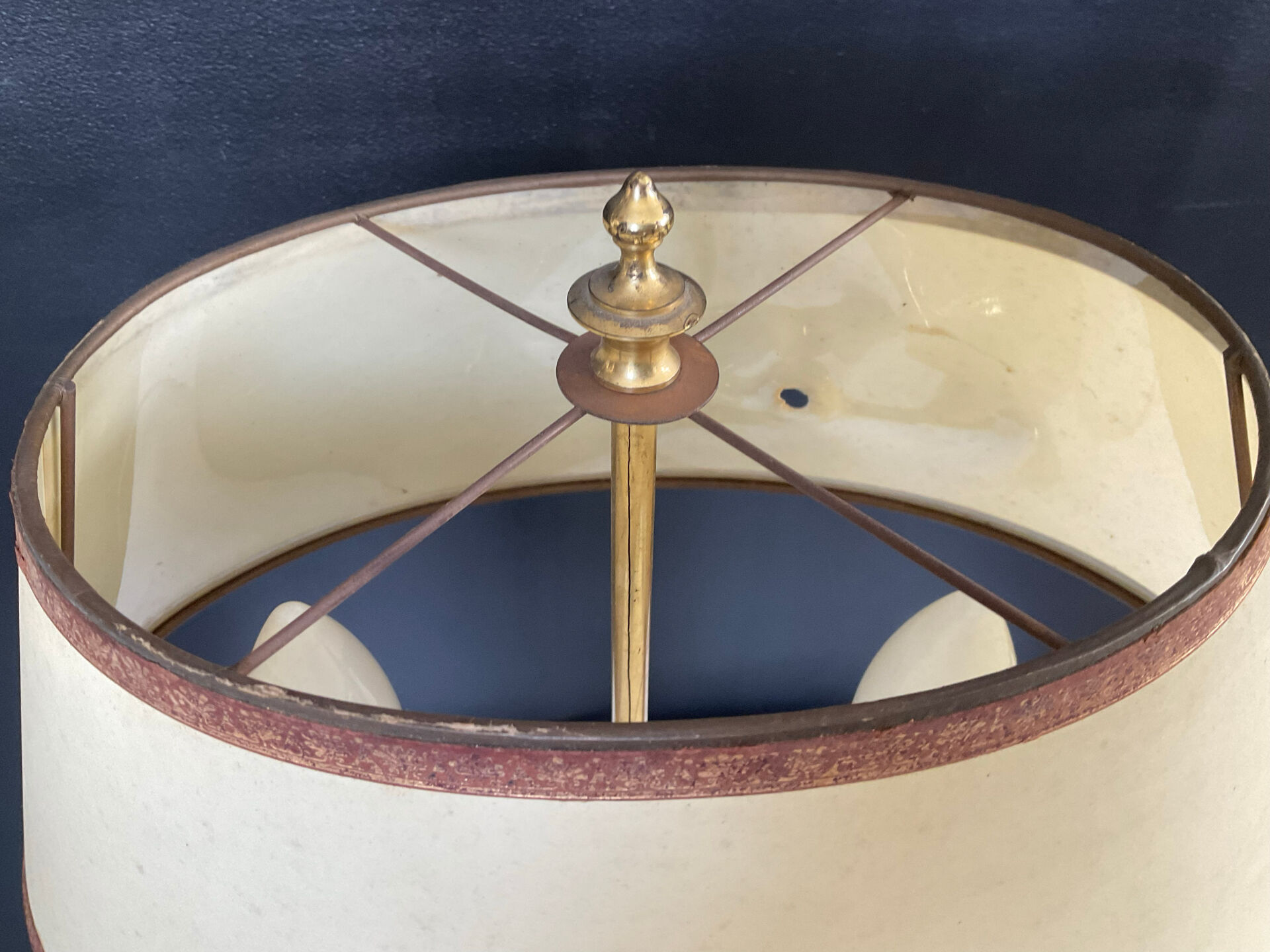 Directoire style bouillotte lamp in brass with double lights.