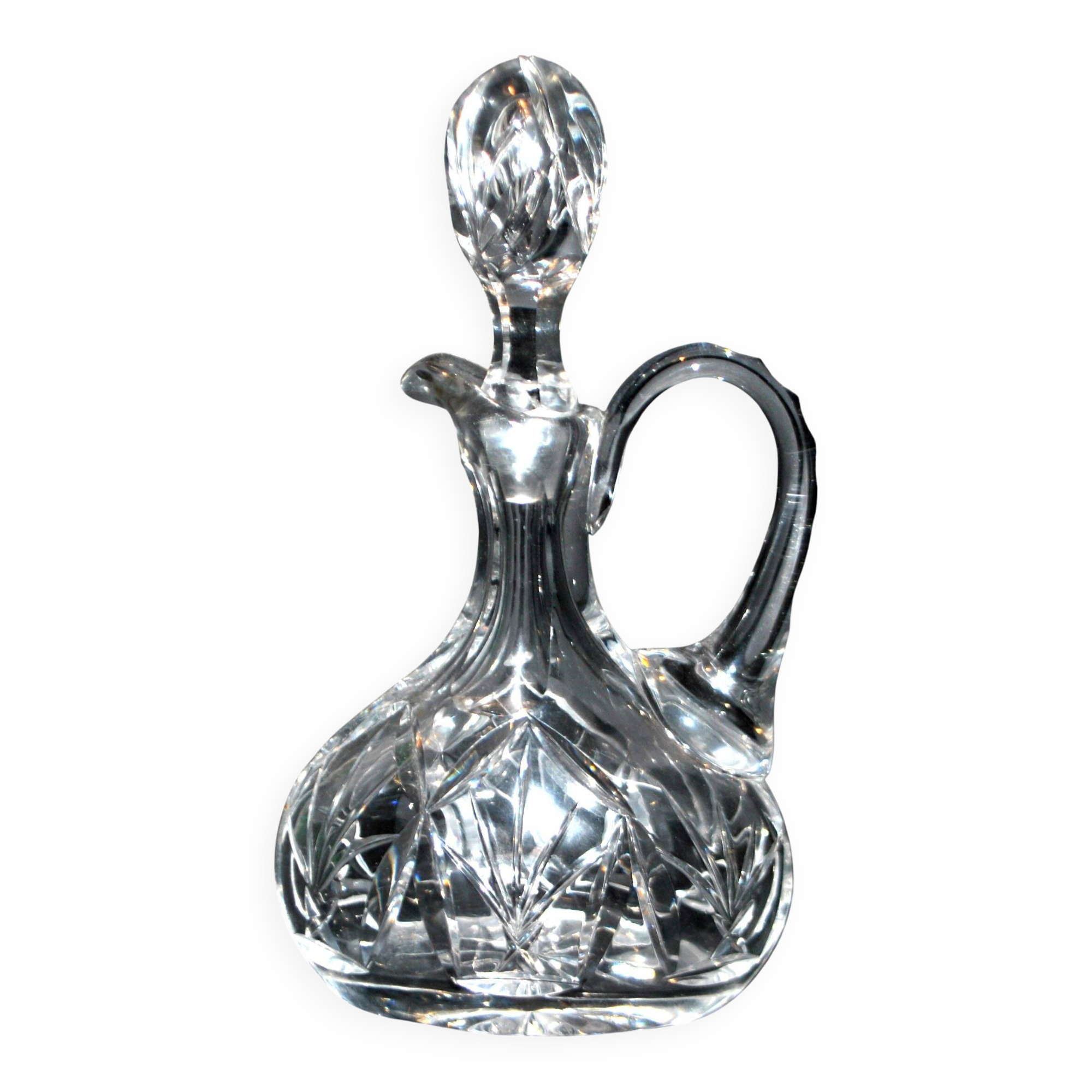 Carafe cannette aiguière liqueur / huile en cristal de Bohème taillé H18cm