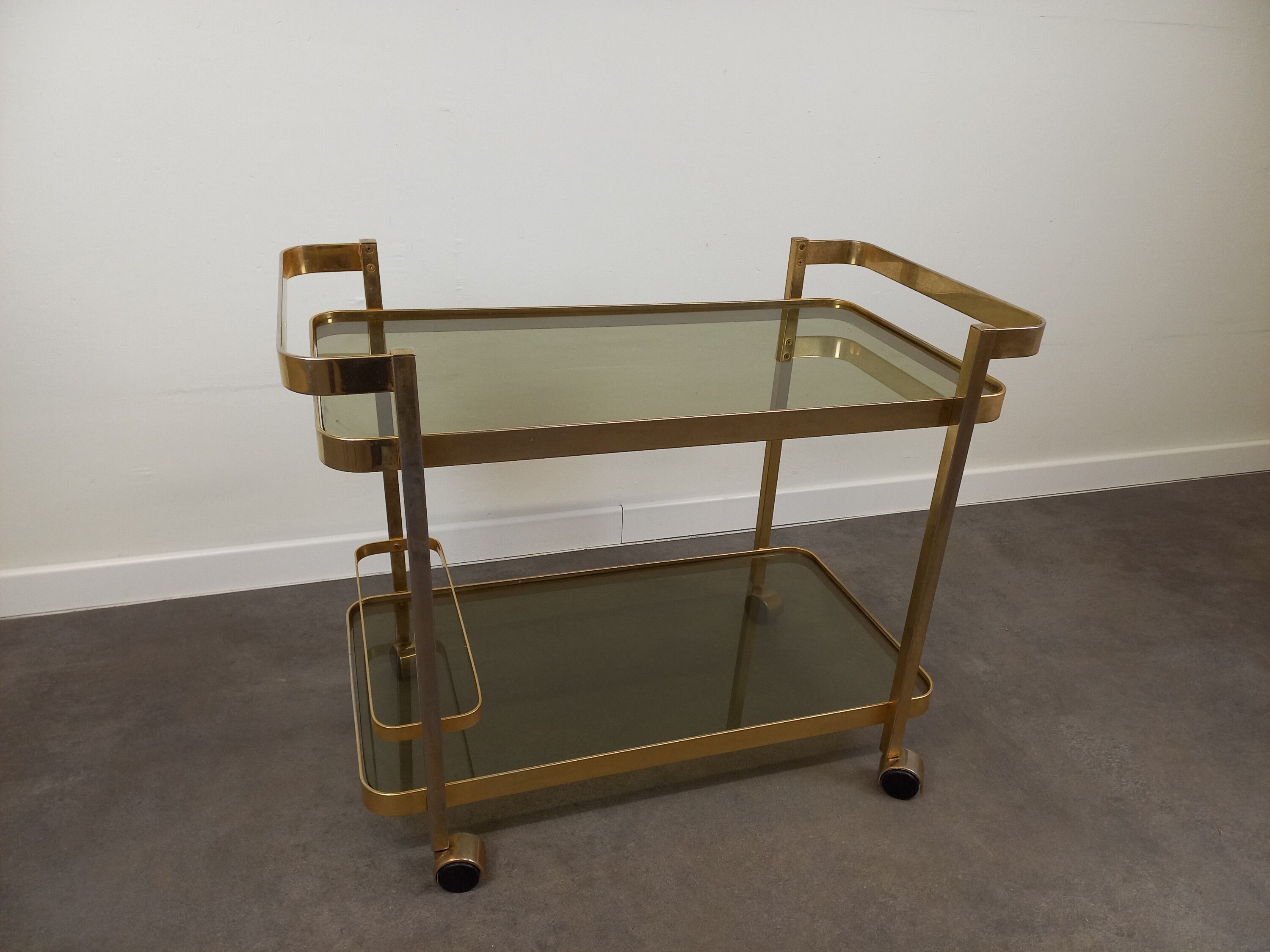 Dessert, bar on wheels 80s