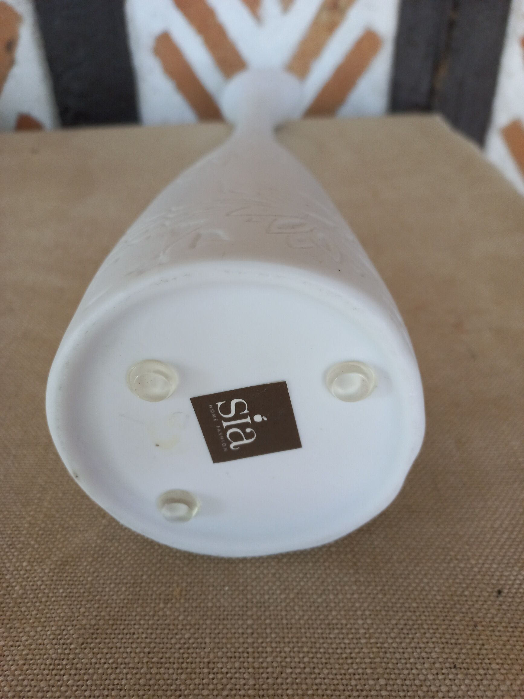 Sia porcelain biscuit vase