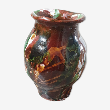 Ceramic vase