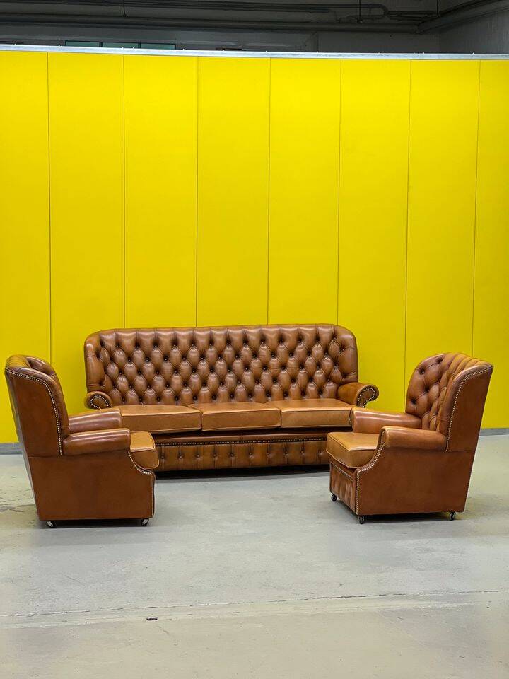 Vintage Chesterfield Brown Leather High Back sofa and Armchairs, Set of 3