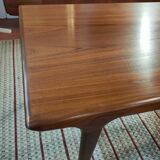 Table a manger en teck , Johannes Andersen pour Uldum